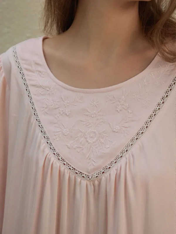 Flowy Lace Trim Nightdress