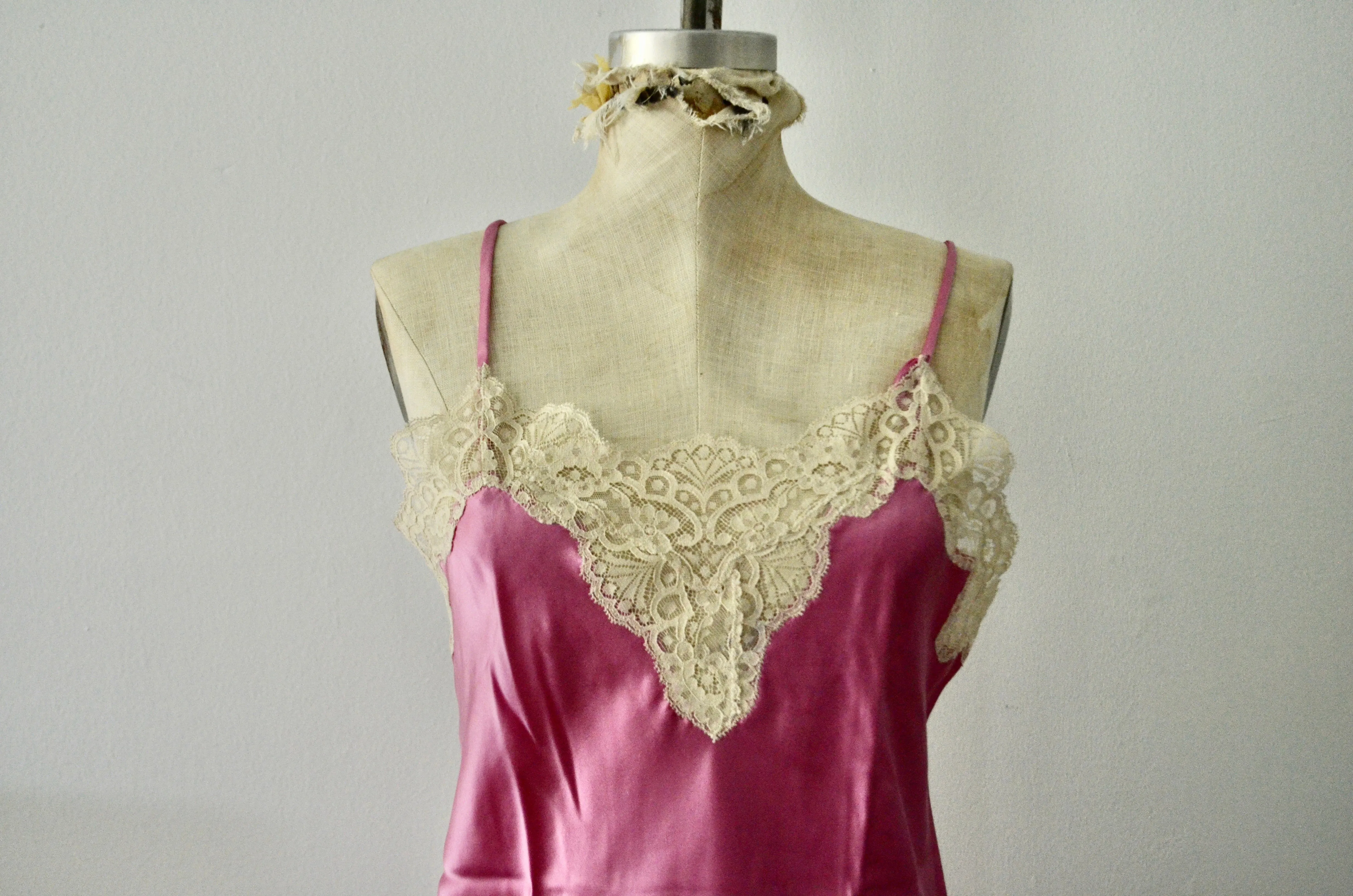 NWT SILK Pink Lace Trim Slip Short Dress M Sleepwear Loungewear